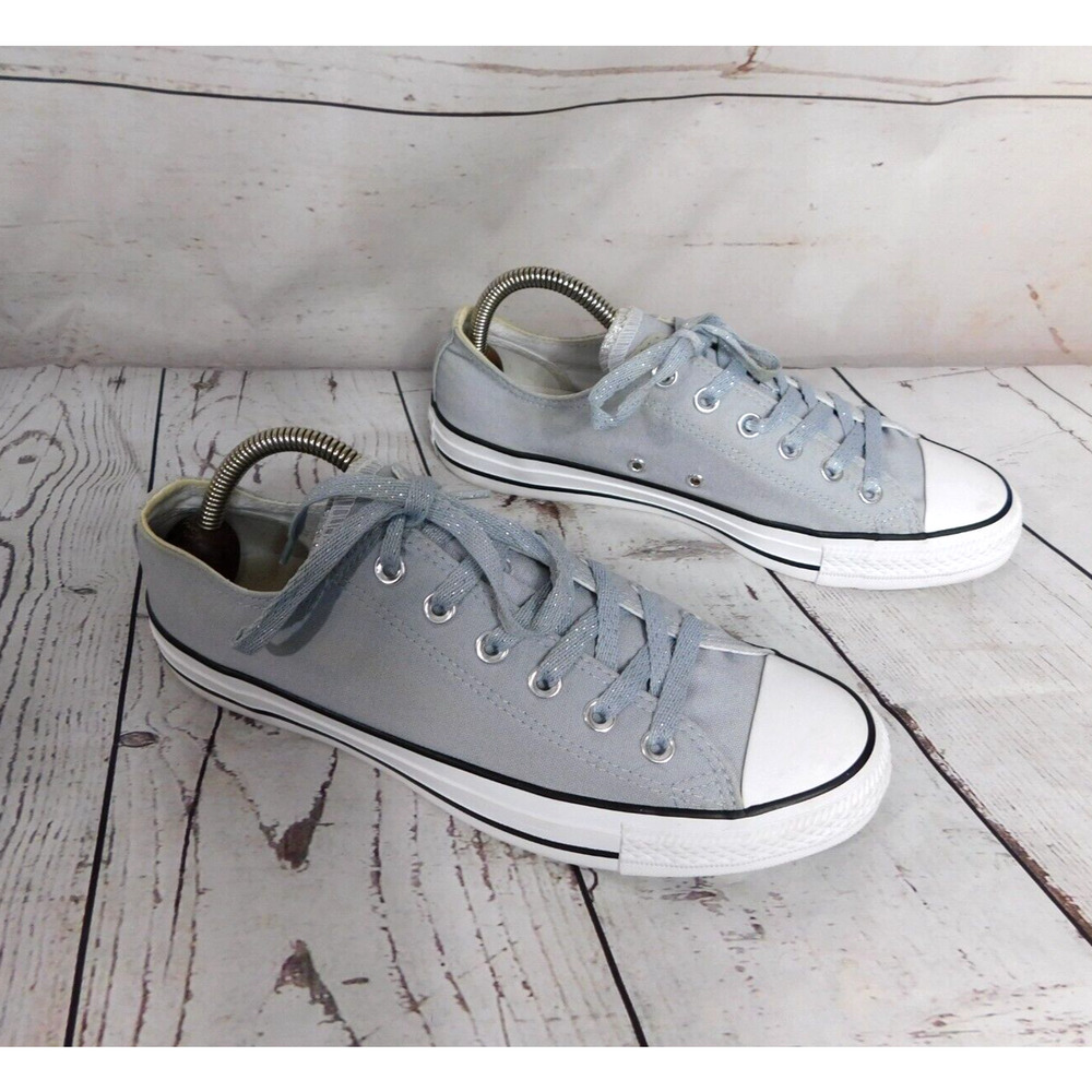 Converse All Star women's size 10 Gray Pre-Owned with Glitter Laces 562486F